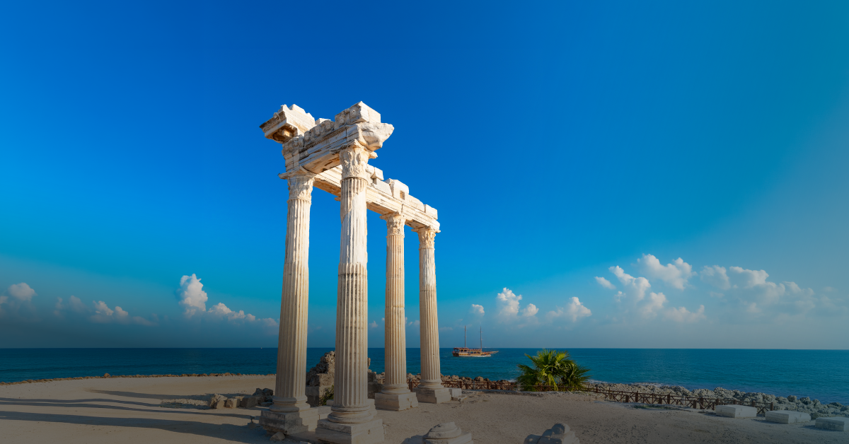 Flights to Antalya for Saudi National Day
