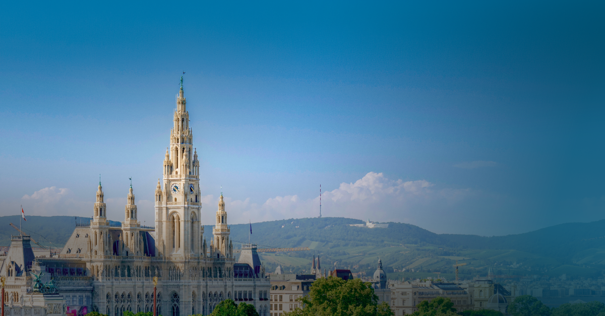 Flights to Vienna for Saudi National Day