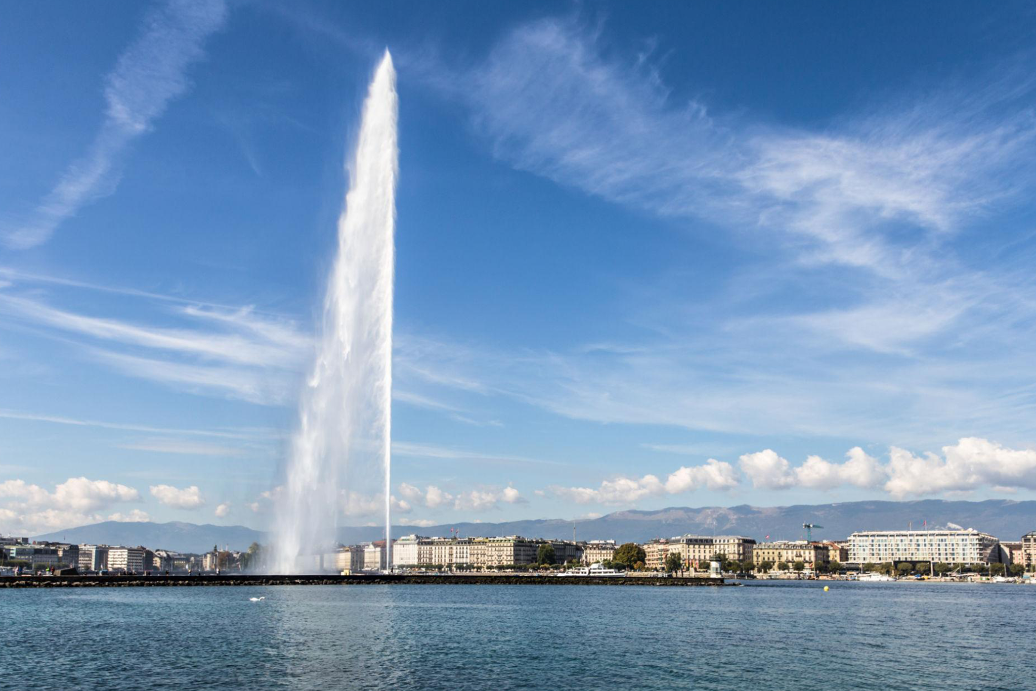 Geneva lake and Jet d'Eau, Switzerland